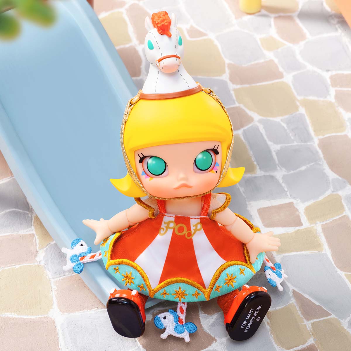  MOLLY Carousel Action Figure