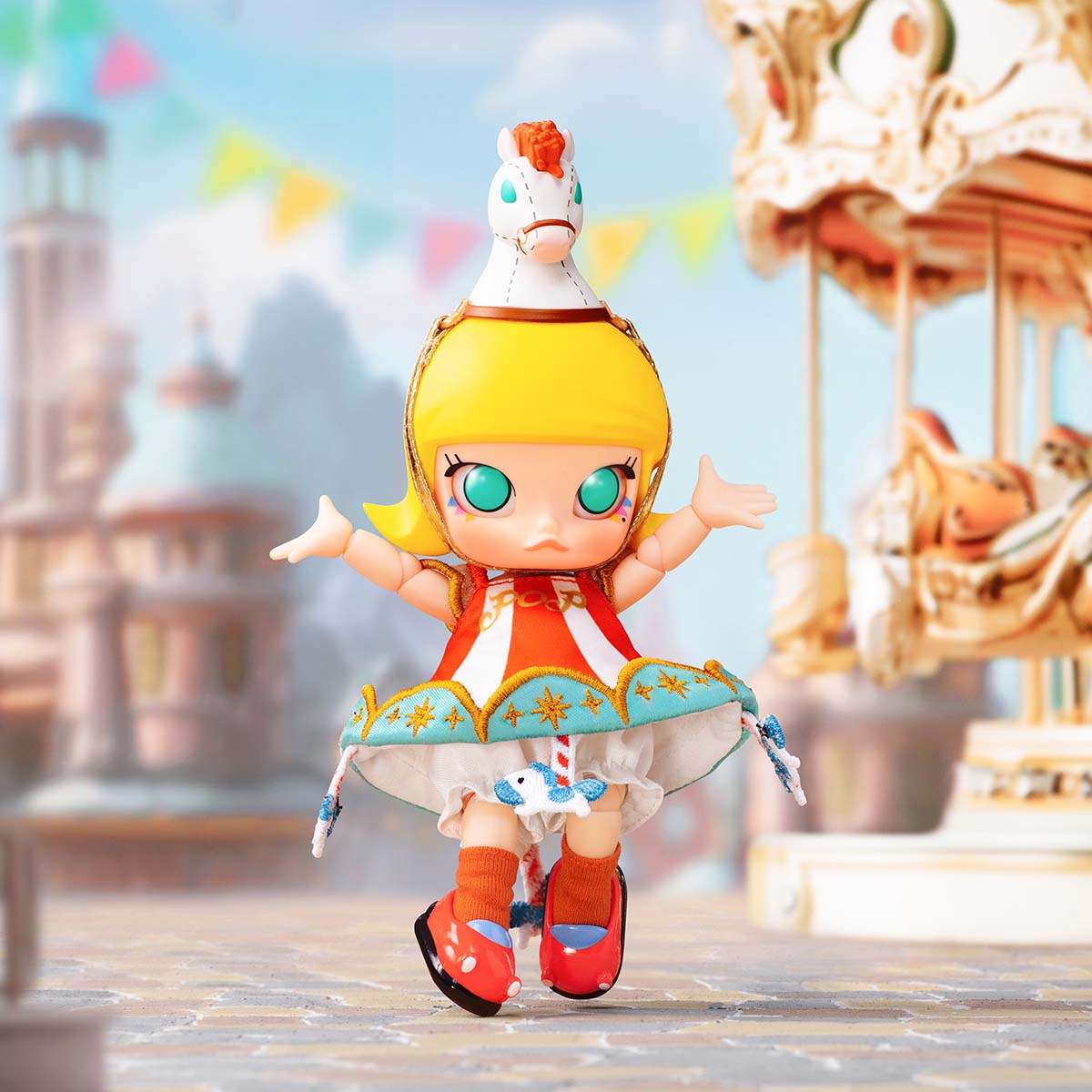  MOLLY Carousel Action Figure