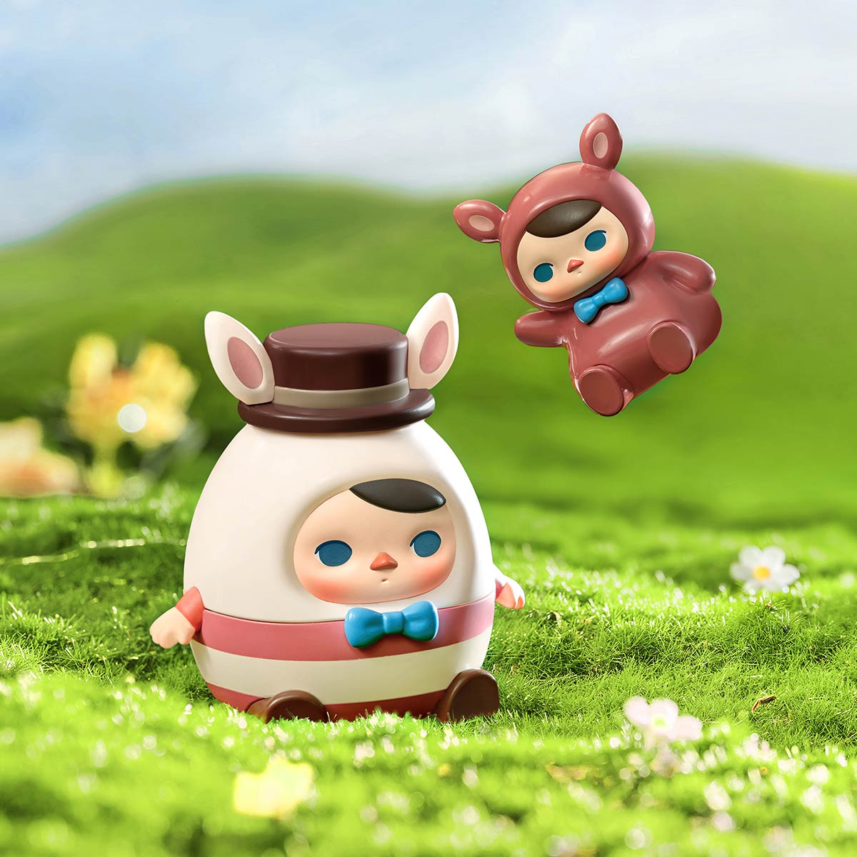  PUCKY Egg Bunny Figure