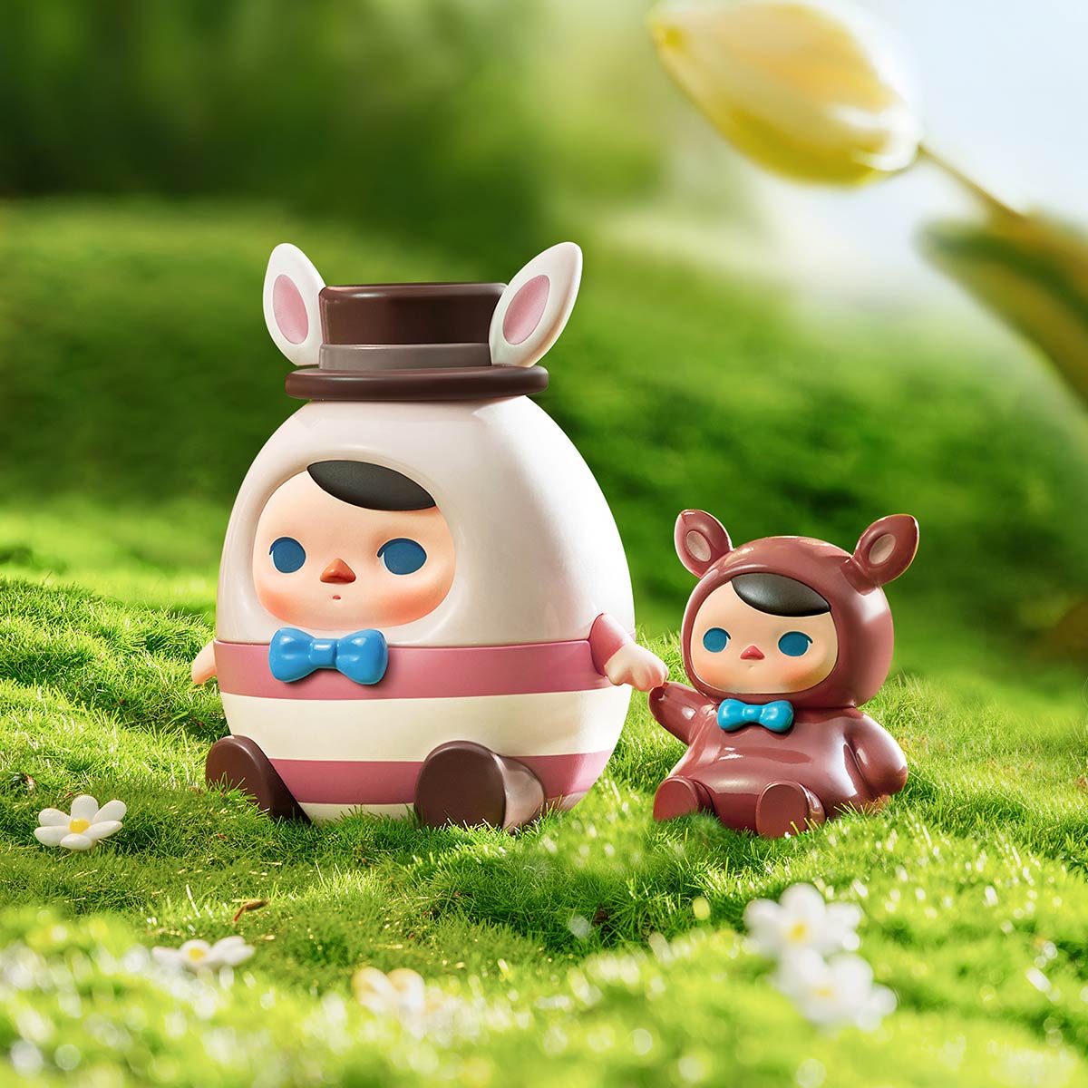  PUCKY Egg Bunny Figure