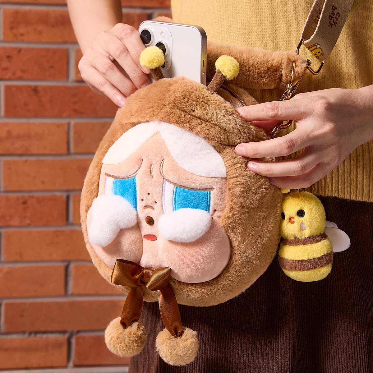  CRYBABY Crying Again Series-Big Head Bag(I'll Bring You A Flower)
