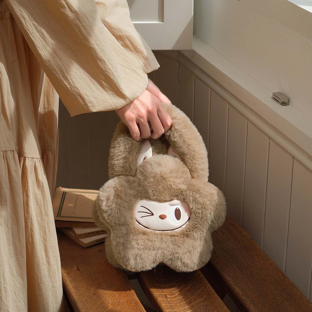  THE MONSTERS Classic Series-Plush Flower Bag