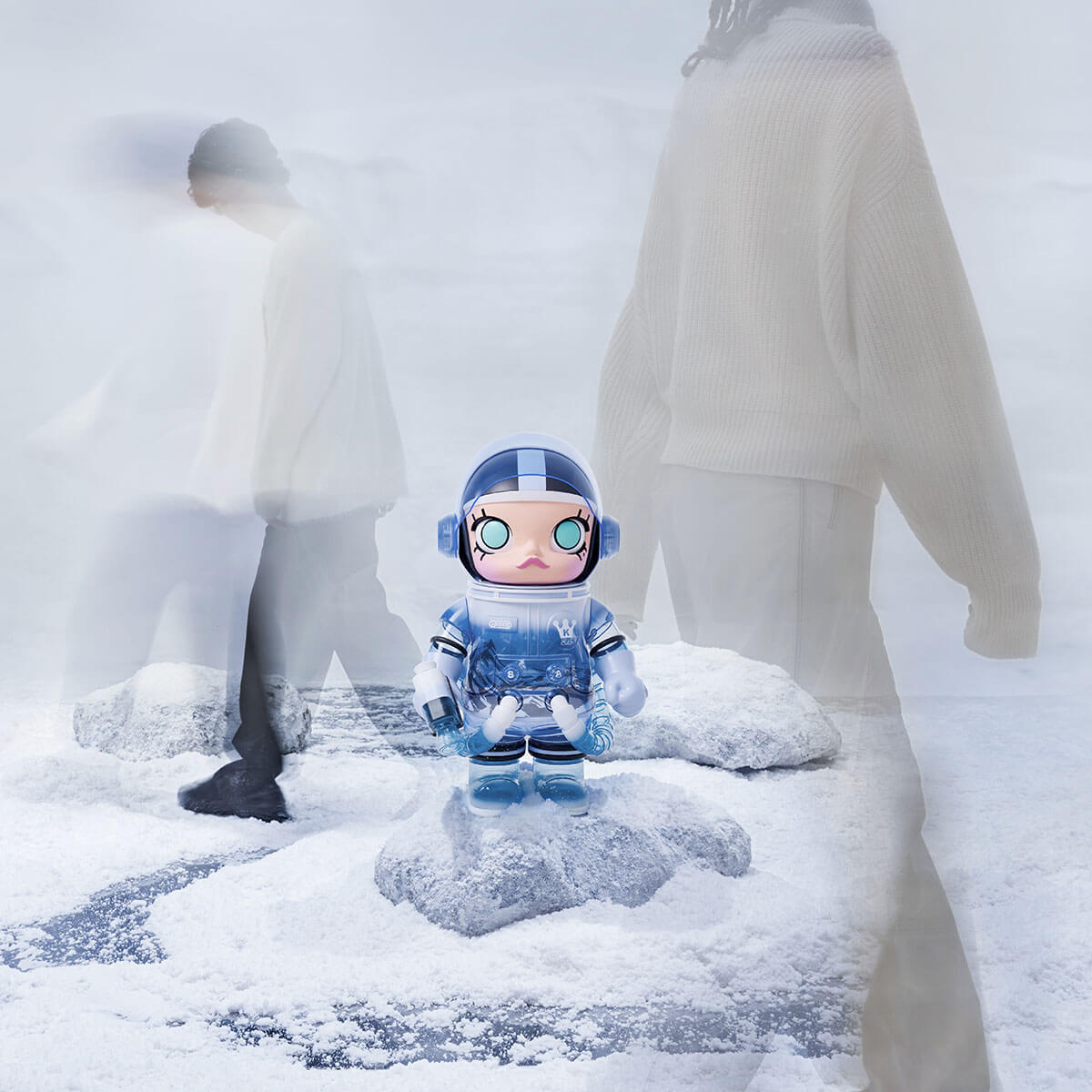  MEGA COLLECTION 1000% SPACE MOLLY Glacier